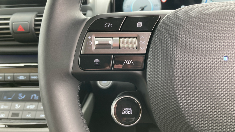Hyundai INSTER 85kW 02 49kWh 5dr Auto Electric Hatchback